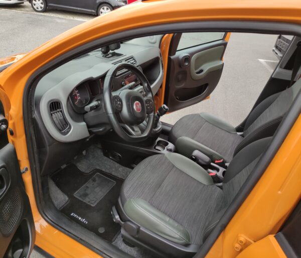 FIAT Panda 0.9 TwinAir Turbo S&S 4x4 - immagine 9