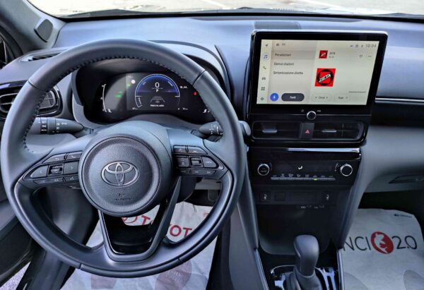 TOYOTA Yaris Cross 1.5 Hybrid 5p. E-CVT Trend 115 CV + Comfort Pack - immagine 10