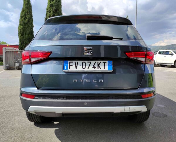 SEAT Ateca 1.6 TDI DSG Business + Styling Pack 18" - immagine 4