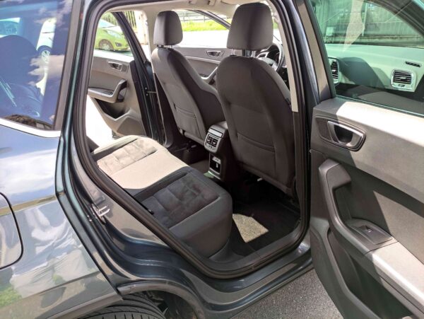 SEAT Ateca 1.6 TDI DSG Business + Styling Pack 18" - immagine 7