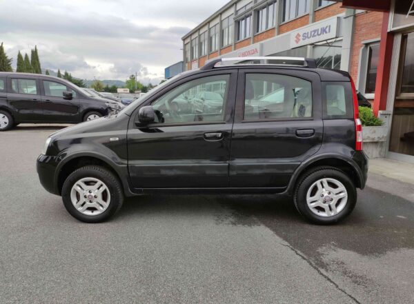 FIAT Panda 1.3 MJT 16V 4x4 Climbing - immagine 2