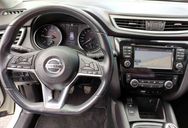 NISSAN Qashqai 1.6 dCi 130 4WD N-Connecta - immagine 10