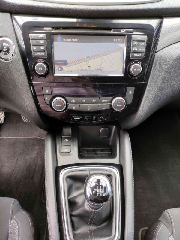 NISSAN Qashqai 1.6 dCi 130 4WD N-Connecta - immagine 12