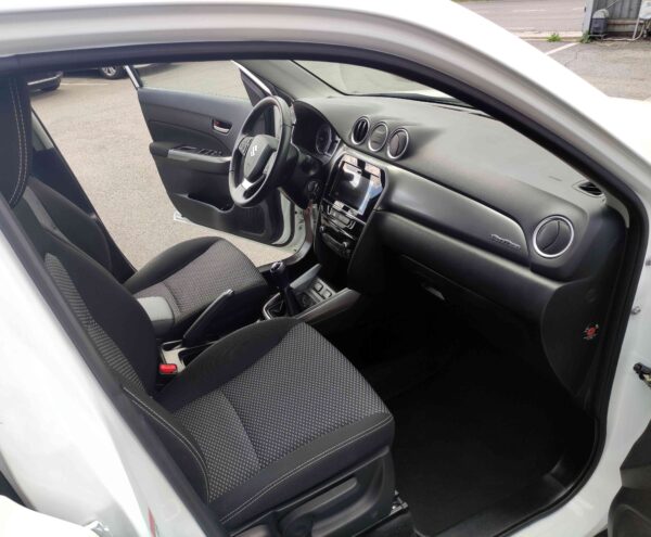 SUZUKI Vitara 1.0 Boosterjet 4WD AllGrip Cool  + SENSORI DI PARCHEGGIO POSTERIORI - immagine 7