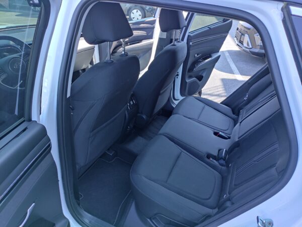 HYUNDAI Tucson 1.6 CRDI Exellence - immagine 9