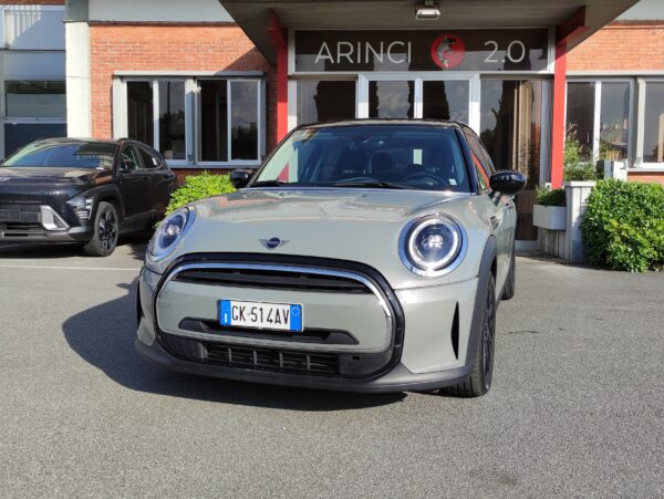 MINI Mini (F55) 1.5 Cooper Classic 5 porte Auto