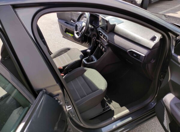 DACIA Sandero Streetway 1.0 SCe 65 CV Comfort + PACK CITY PLUS - immagine 6