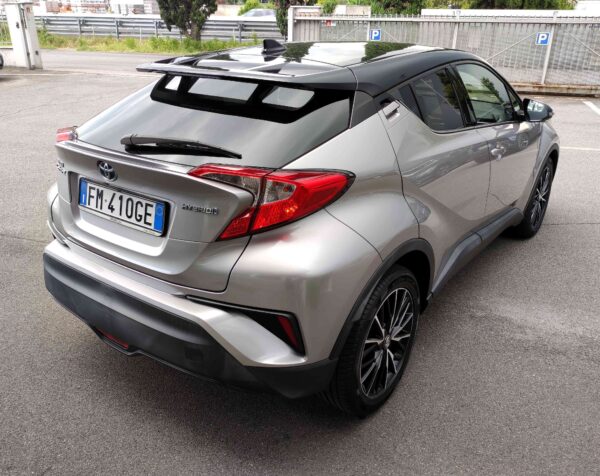 TOYOTA C-HR 1.8 Hybrid E-CVT Trend - immagine 3