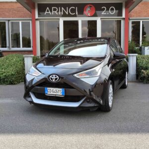 TOYOTA Aygo Connect 1.0 VVT-i 72 CV 5 porte X-Play MMT
