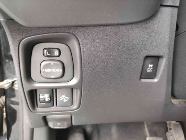 TOYOTA Aygo Connect 1.0 VVT-i 72 CV 5 porte X-Play MMT - immagine 11