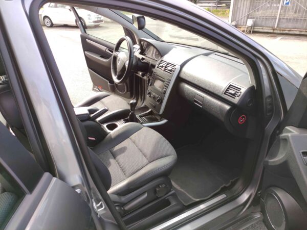MERCEDES A 160 BlueEFFICIENCY Elegance - immagine 6