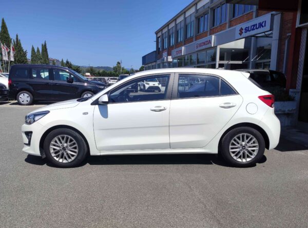 KIA Rio 1.2 DPi 84 CV Style - immagine 2