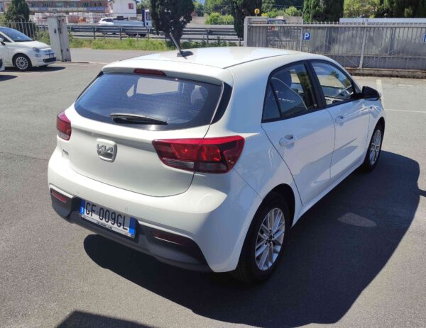 KIA Rio 1.2 DPi 84 CV Style - immagine 3