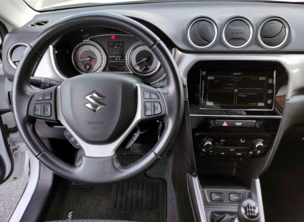 SUZUKI Vitara Hybrid 1.4 Cool 4WD Allgrip - immagine 10