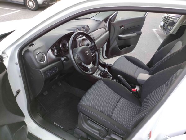 SUZUKI Vitara Hybrid 1.4 Cool 4WD Allgrip - immagine 9