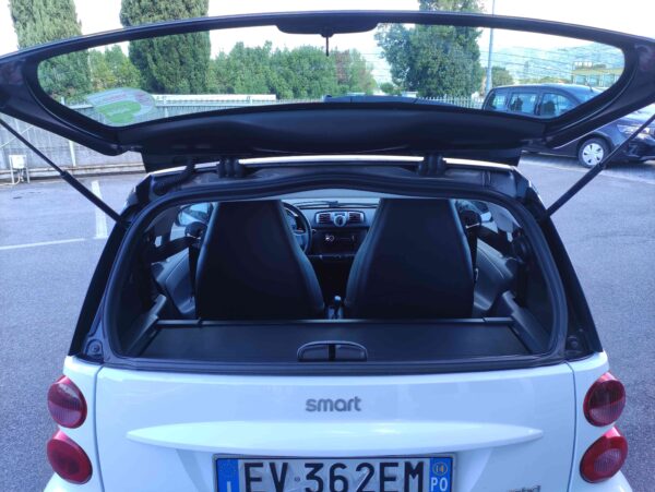 SMART Fortwo 1000 45 kW MHD Coupé Pure Teen II - immagine 4