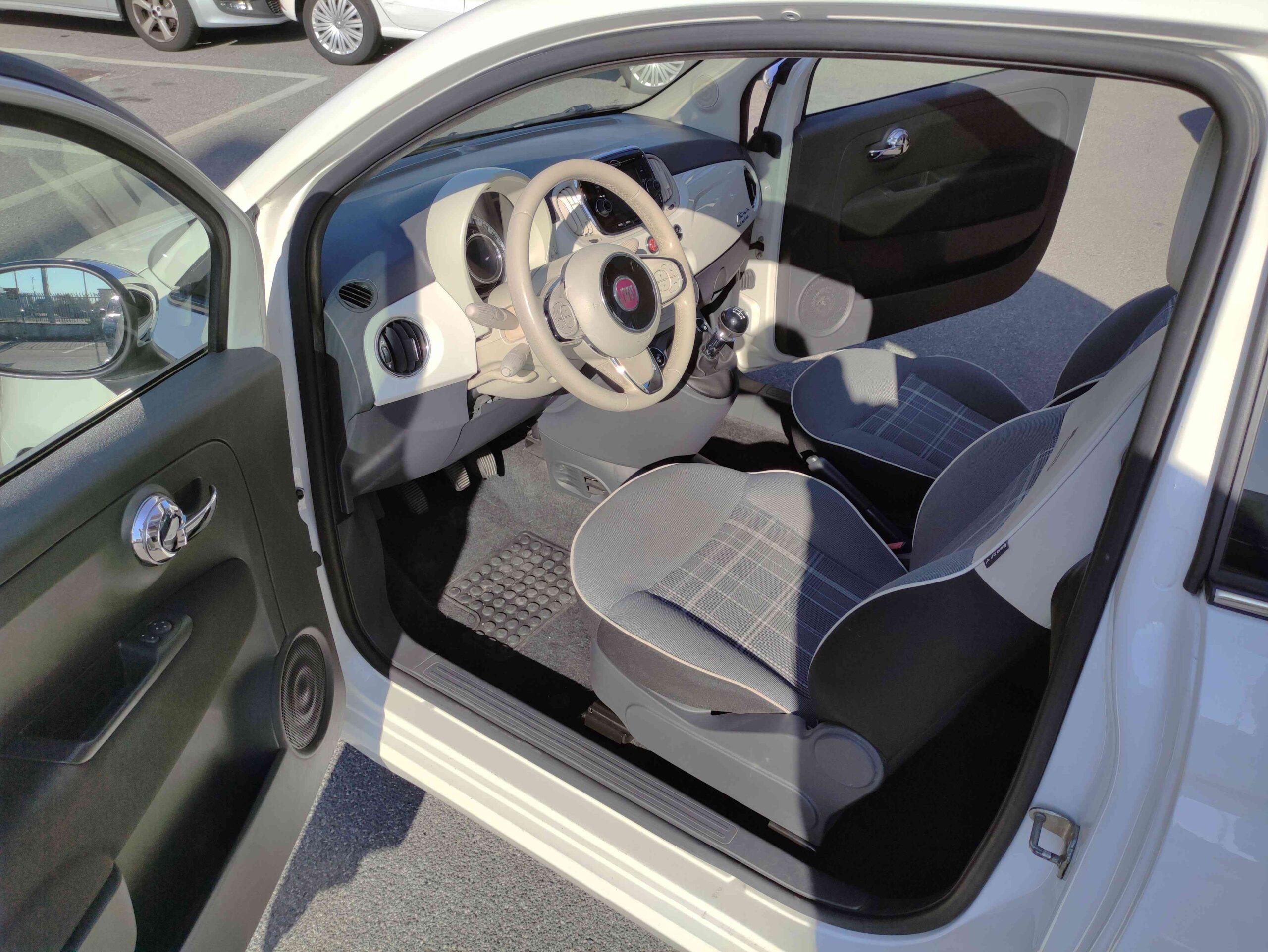 FIAT 500 1.2 Lounge + Cerchi in Lega MAK da 16" 6 FIAT 500 1.2 Lounge + Cerchi in Lega MAK da 16" - immagine 6