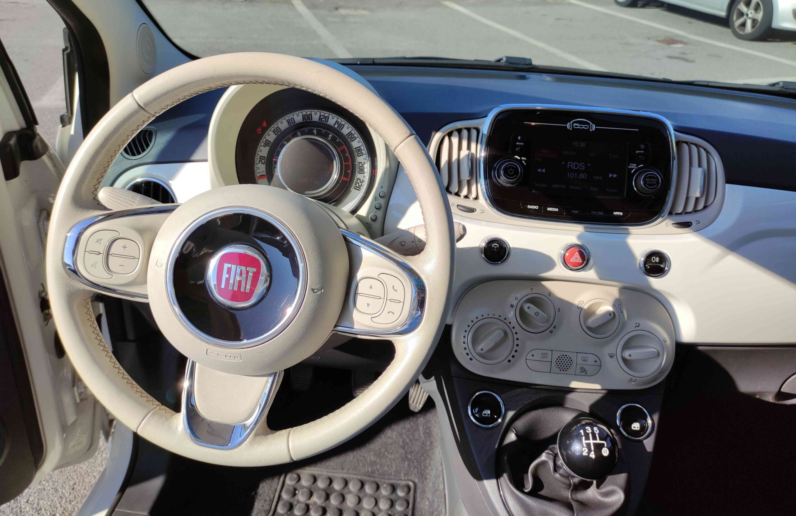 FIAT 500 1.2 Lounge + Cerchi in Lega MAK da 16" 7 FIAT 500 1.2 Lounge + Cerchi in Lega MAK da 16" - immagine 7