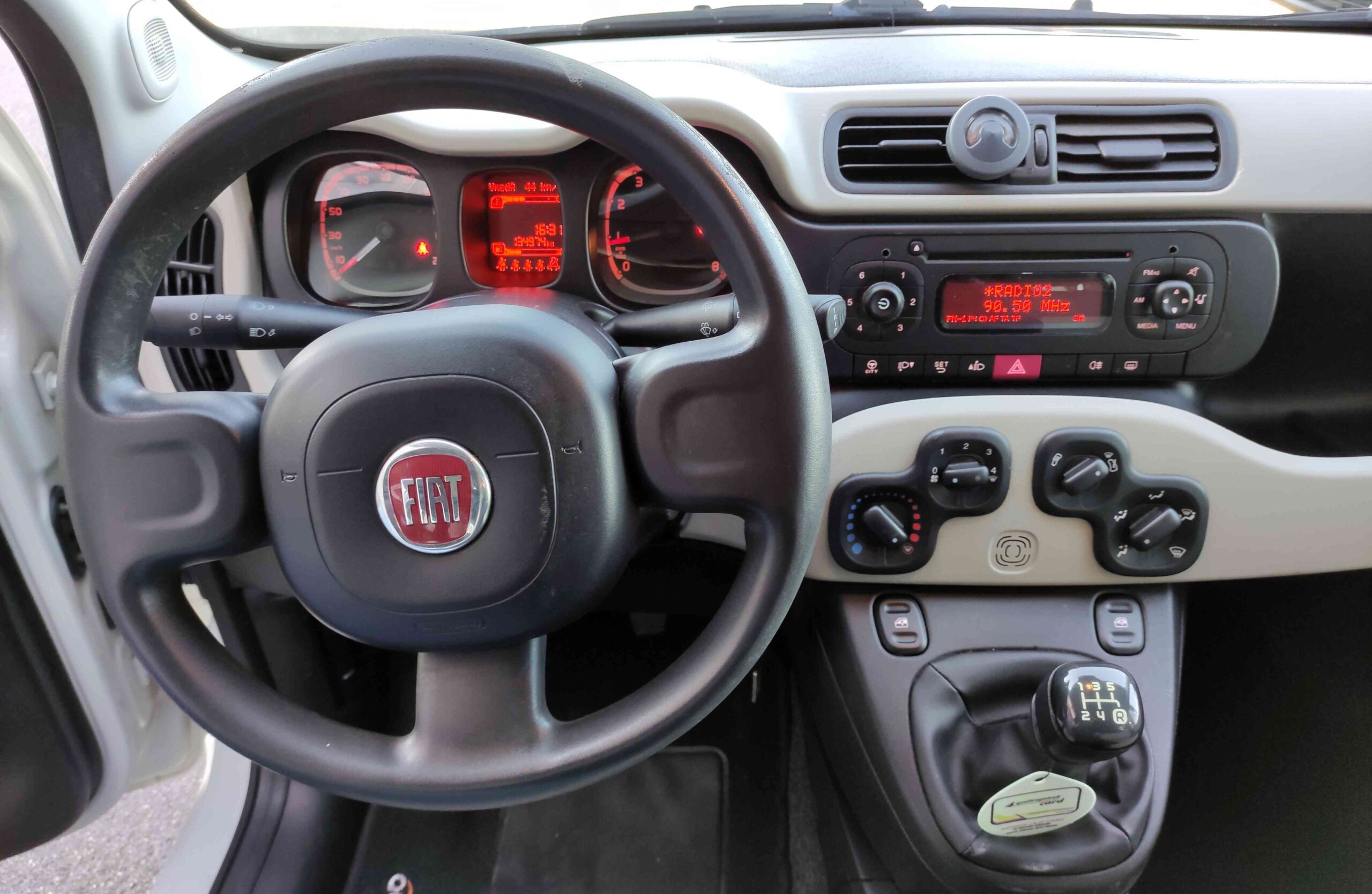 FIAT Panda 1.2 Easy 5 posti 9 FIAT Panda 1.2 Easy 5 posti - immagine 9