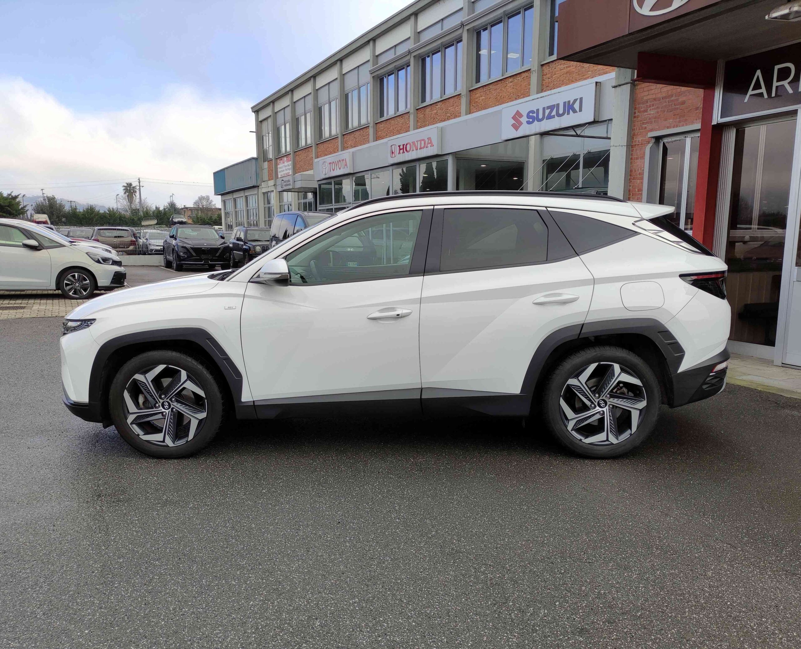 HYUNDAI Tucson 1.6 CRDI 48V DCT Exellence 2 HYUNDAI Tucson 1.6 CRDI 48V DCT Exellence - immagine 2