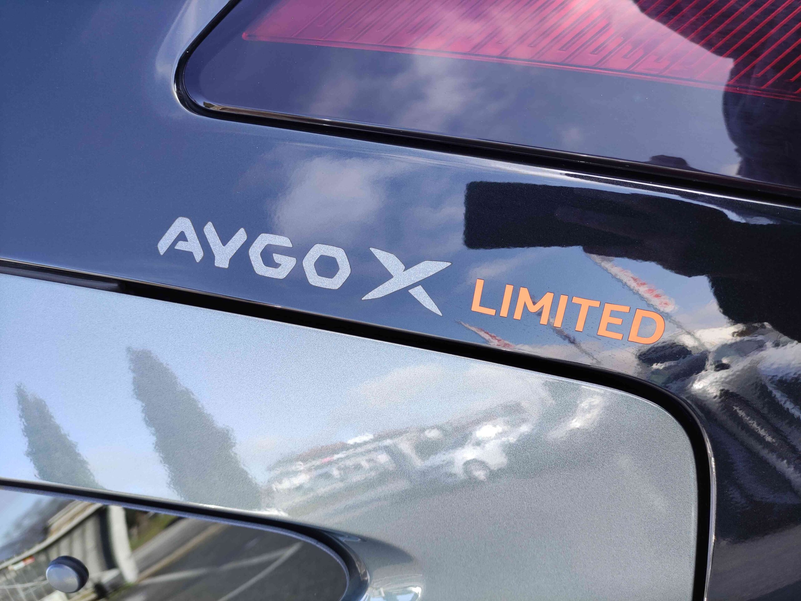 TOYOTA Aygo X 1.0 VVT-i 72 CV 5 porte Limited Air 4 TOYOTA Aygo X 1.0 VVT-i 72 CV 5 porte Limited Air - immagine 4