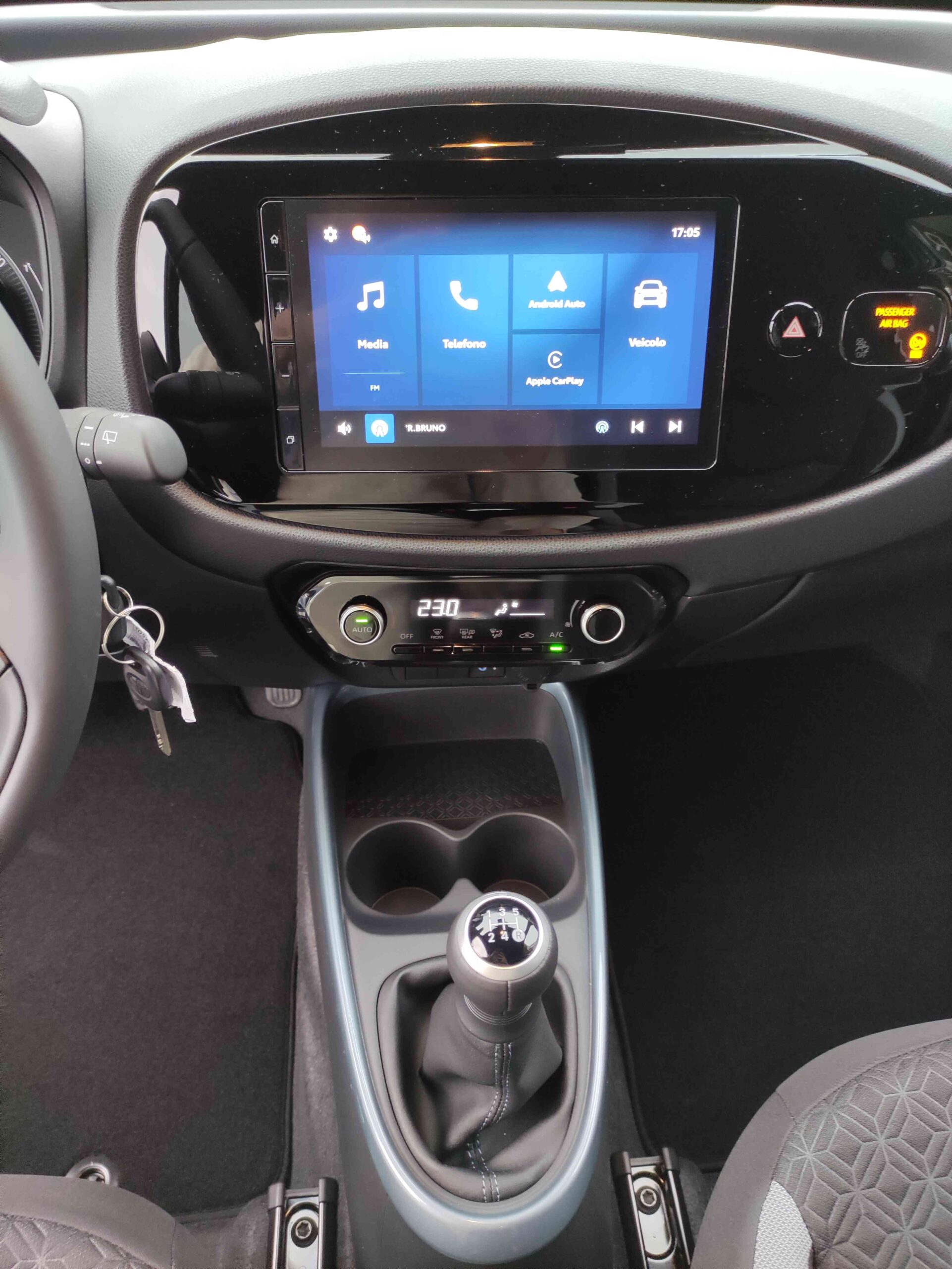 TOYOTA Aygo X 1.0 VVT-i 72 CV 5 porte Trend 10 TOYOTA Aygo X 1.0 VVT-i 72 CV 5 porte Trend - immagine 10