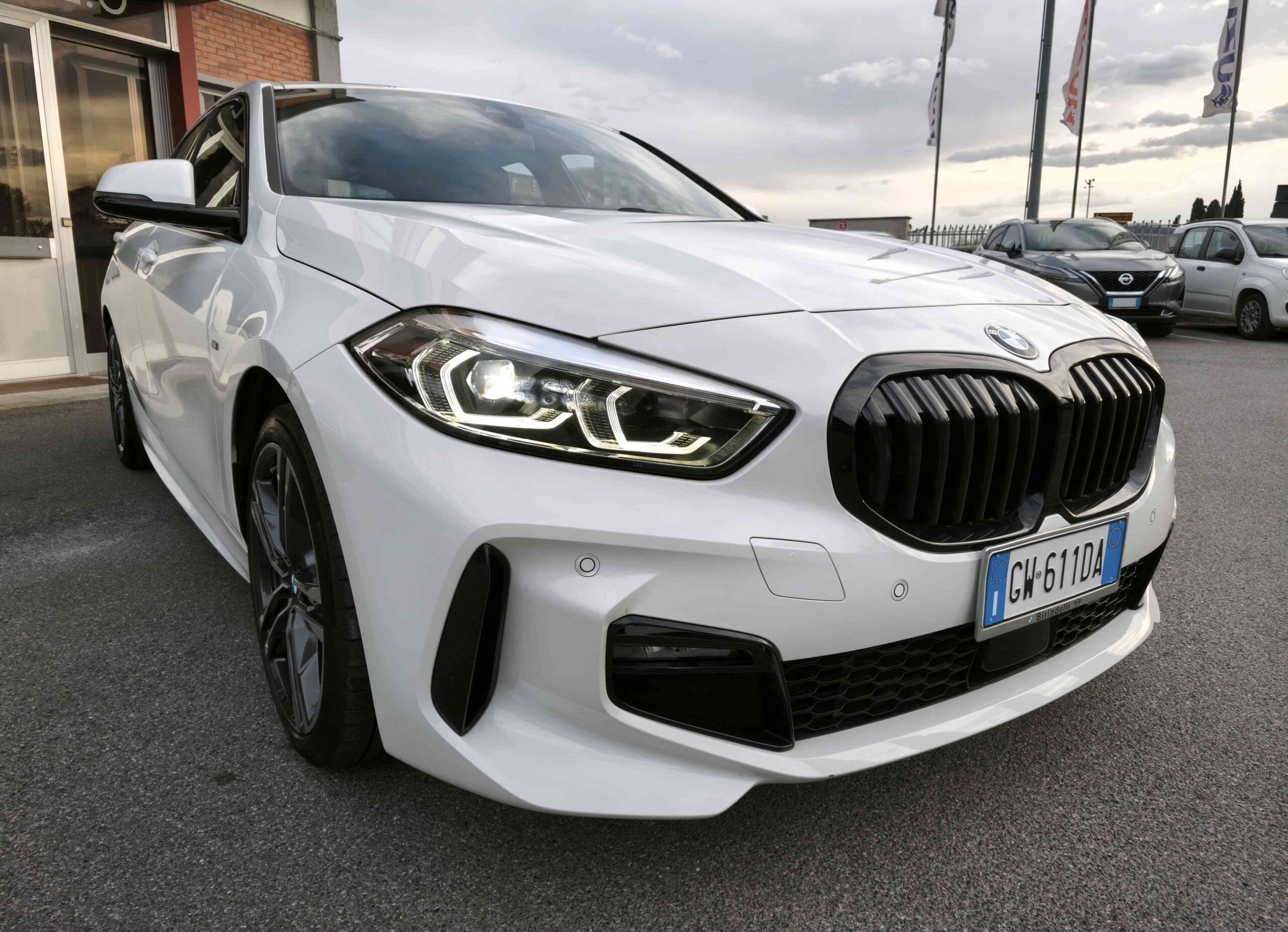 BMW Serie 1 (F40) 118i 5p Msport 5 BMW Serie 1 (F40) 118i 5p Msport - immagine 5