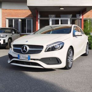 MERCEDES Classe A (W176) 180 Premium