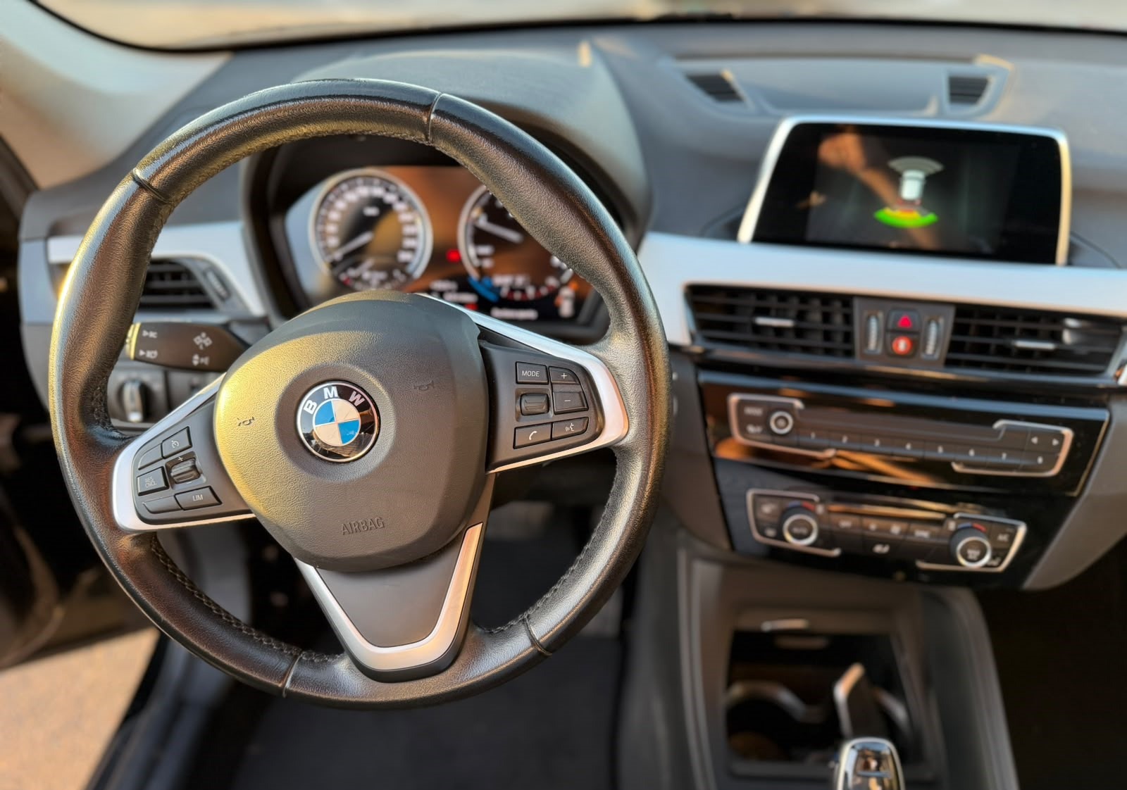BMW X1 sDrive18d Business + Interni in Pelle 13 BMW X1 sDrive18d Business + Interni in Pelle - immagine 13