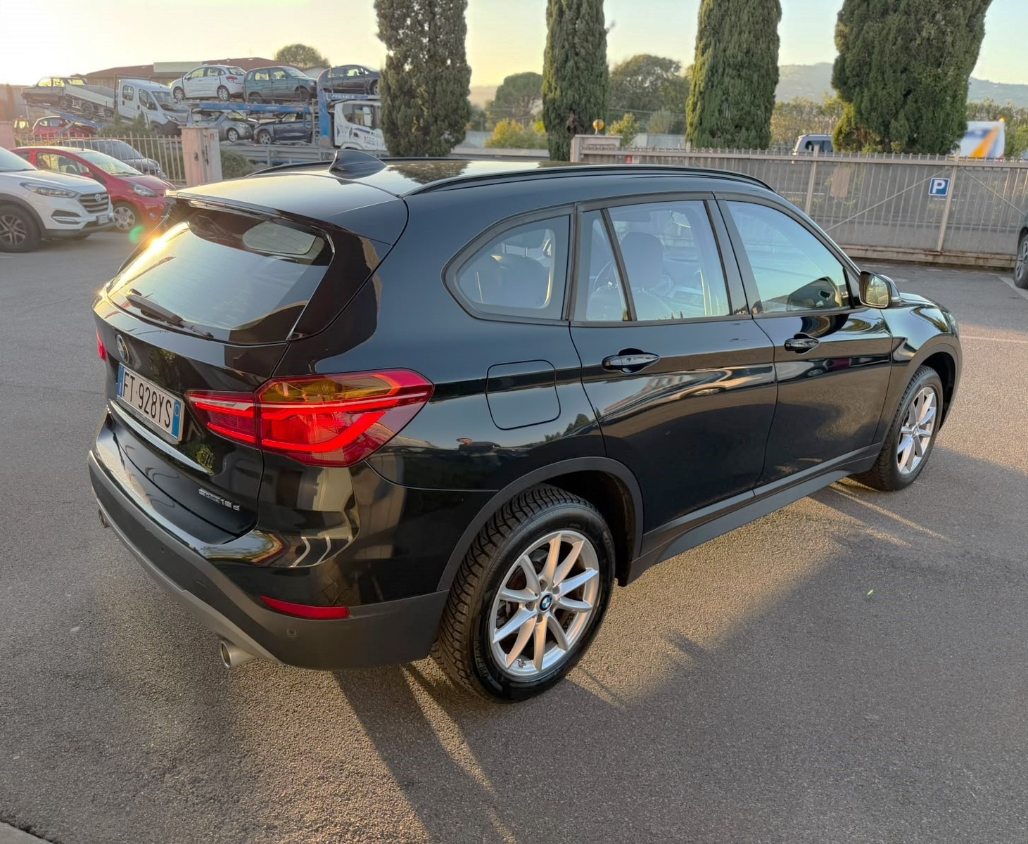 BMW X1 sDrive18d Business + Interni in Pelle 2 BMW X1 sDrive18d Business + Interni in Pelle - immagine 2